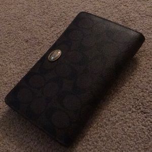 Coach wallet